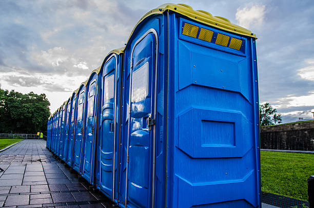 Affordable portable toilet rental in Waverly, MI